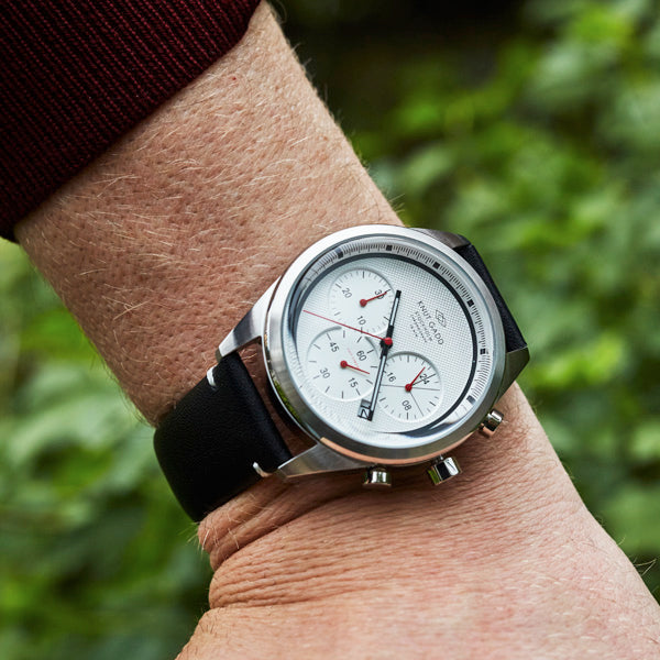Cult Chronograph | White dial | Red hands – Knut Gadd